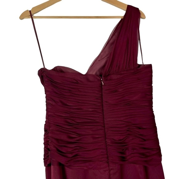 JOVANI BASKETWEAVE ONE SHOULDER WINE RED RUCHED DRAPED FORMAL EVENING GOWN - Picture 7 of 10
